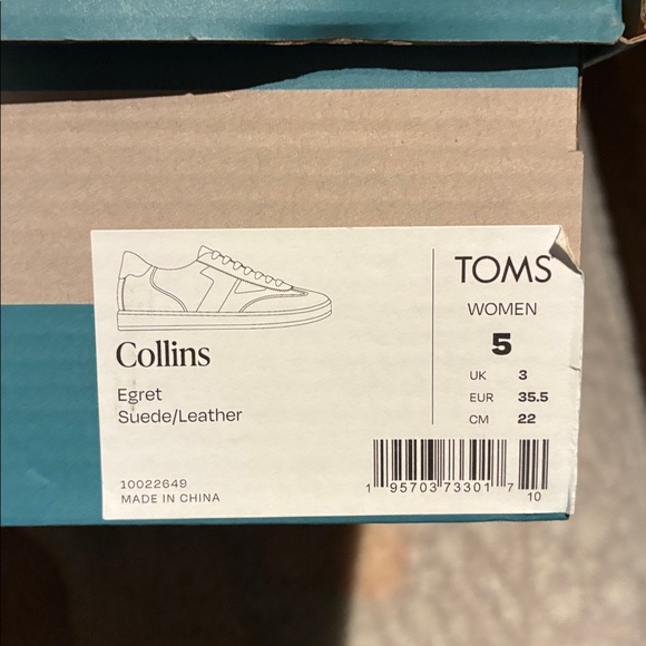 TOMS Women's White Sneakers - Picture 2 of 3